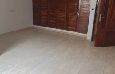 ABIDJAN COCODY : Villa à louer 4 pièces