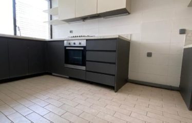 ABIDJAN PLATEAU : Location appartement F4 – Duplex