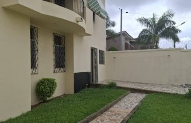 ABIDJAN ANGRÉ : Vente villa duplex 6 pièces