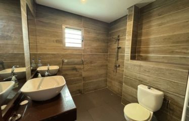 ABIDJAN COCODY : Location villa basse 5 pièces