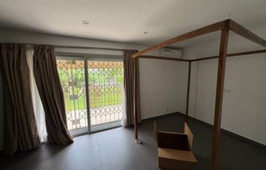 ABIDJAN COCODY : Location villa basse 5 pièces