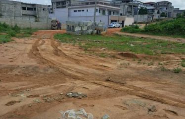 ABIDJAN ANGRÉ : Terrain exceptionnel de 600 m² à vendre