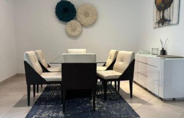 ABIDJAN COCODY : Location villa meublée 6 pièces avec piscine privée