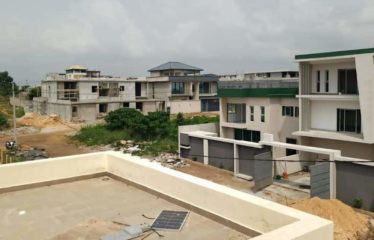 ABIDJAN BINGERVILLE : Vente terrain 689 m2