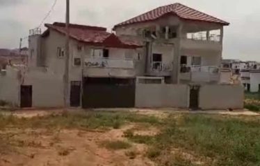 ABIDJAN BINGERVILLE: Land for sale, 400 m2