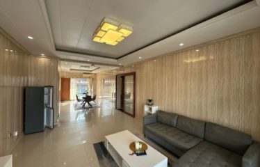 ABIDJAN MARCORY : Location très bel appartement 4 piècesLOCATION D&rsquo;UN TRÈS BEL APPARTEMENT DE 4 PIÈCES AUTONOMES AVEC ASCENSEUR À MARCORY ZONE 4 BIETRY