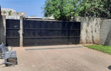 ABIDJAN MARCORY : Vente terrain commercial bâto 2217 m2