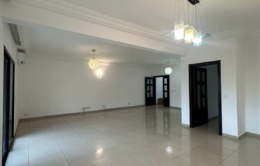 ABIDJAN MARCORY : Location appartement 4 pièces  – Zone 4