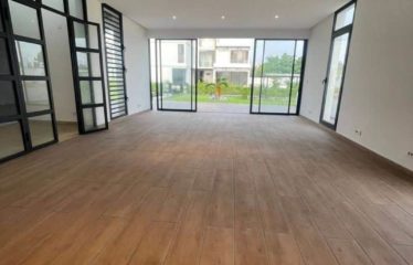 ABIDJAN COCODY : Location villa triplex 8 pièces