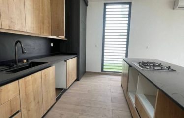 ABIDJAN COCODY : Location villa triplex 8 pièces