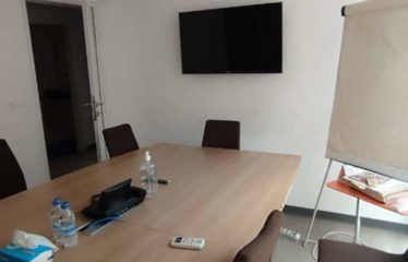 ABIDJAN PLATEAU: 5-room apartment for sale