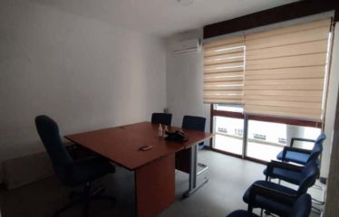 ABIDJAN PLATEAU: 5-room apartment for sale