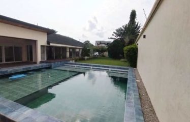 ABIDJAN COCODY : Location villa basse – Piscine