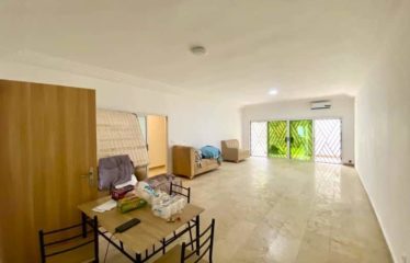 ABIDJAN PLATEAU: Apartment for rent (3 bedrooms)
