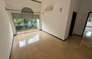 ABIDJAN COCODY : Location villa duplex 8 pièces – Riviera Golf