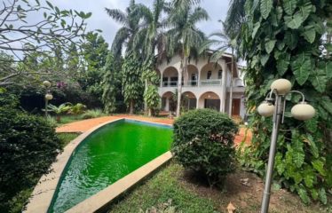 ABIDJAN COCODY : Location villa duplex 8 pièces – Riviera Golf