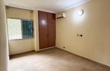 ABIDJAN COCODY : Location villa 6 pièces avec jardin | Riviera Bonoumin