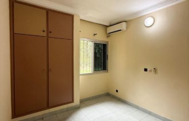 ABIDJAN COCODY : Location villa 6 pièces avec jardin | Riviera Bonoumin