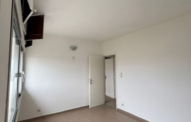 ABIDJAN COCODY: 4-room apartment for sale