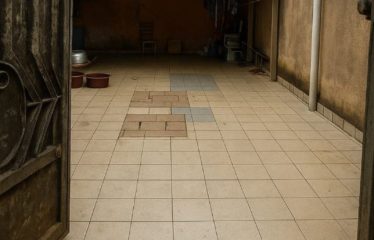 ABIDJAN ABOBO: 4-Room Single-Standing Villa for Sale – N'dotré Sotrapim