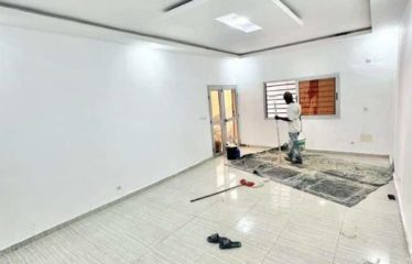 ABIDJAN BINGERVILLE: Sale of a 3-room single-story villa