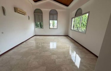 ABIDJAN COCODY: 8-room duplex villa for rent