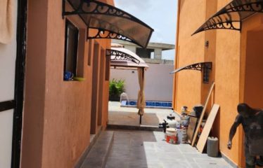 ABIDJAN ANGRÉ: 5-room duplex villa for rent