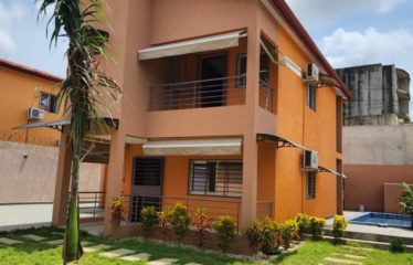 ABIDJAN ANGRÉ: 5-room duplex villa for rent