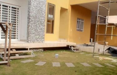 GRAND-BASSAM : Location villa duplex 7 pièces