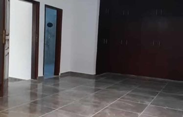 ABIDJAN COCODY: 5-room penthouse apartment for rent