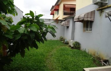 ABIDJAN ANGRÉ : Maison duplex en vente