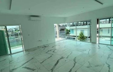 ABIDJAN COCODY: Modern duplex villa rental