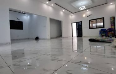 ABIDJAN COCODY : Vente très belle villa duplex 6 pièces