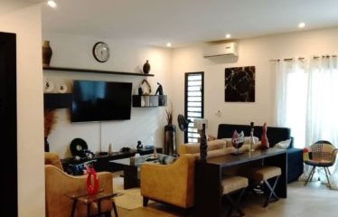 ABIDJAN ANGRÉ: Modern duplex villa for sale