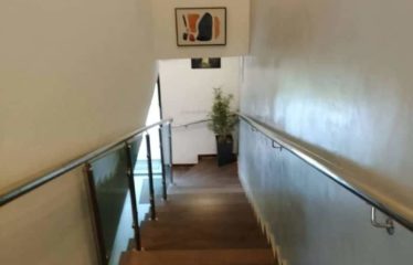 ABIDJAN ANGRÉ: Modern duplex villa for sale