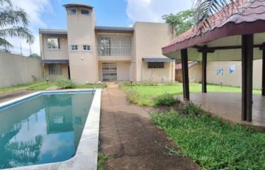 ABIDJAN COCODY : Location villa duplex 8 pièces