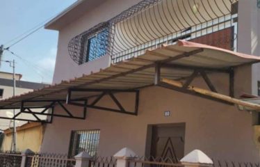 ABIDJAN KOUMASSI : Location maison duplex 4 pièces