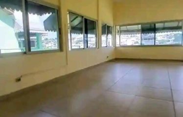 ABIDJAN COCODY : Location villa 10 pièces