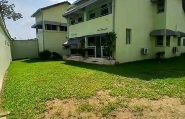 ABIDJAN COCODY : Location villa 10 pièces