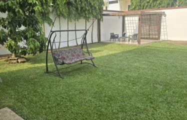 ABIDJAN COCODY : Vente villa triplex 13 pièces