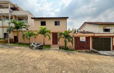 ABIDJAN COCODY: 4-room duplex villa for rent