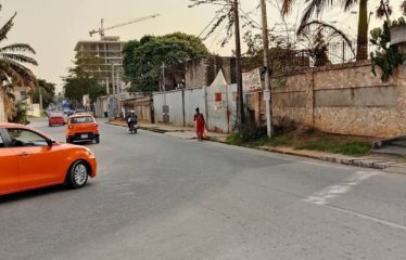 ABIDJAN COCODY : Vente terrain 1600 m2