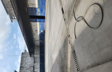 ABIDJAN TREICHVILLE: 2000 m² warehouse available for rent