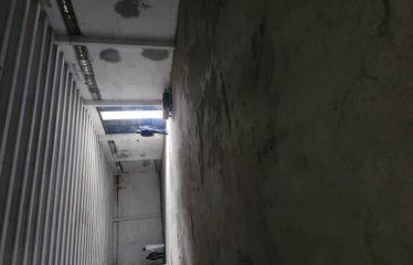 ABIDJAN TREICHVILLE: 2000 m² warehouse available for rent