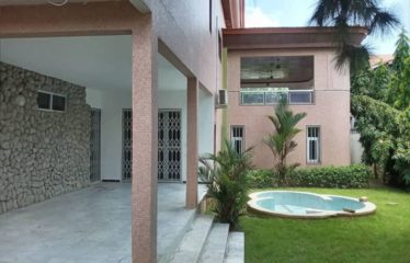 ABIDJAN COCODY: 8-room duplex villa for rent