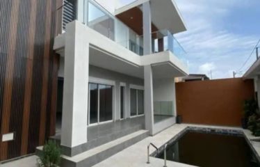 GRAND-BASSAM: 8-room duplex villa for sale