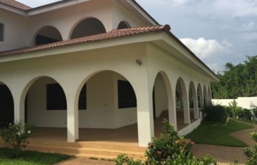 ABIDJAN COCODY : Location villa duplex de standing