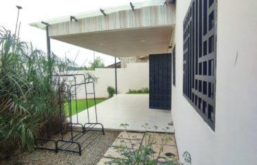 ABIDJAN COCODY : Location grande et belle villa à la Riviera Synacaci 2