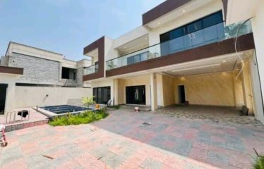 ABIDJAN COCODY: Large duplex villa for rent