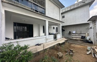 ABIDJAN COCODY : Vente magnifique villa duplex 6 pièces